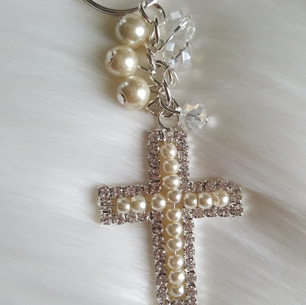 12 Cross Key Chain Keepsakes - Picture 2 of 3